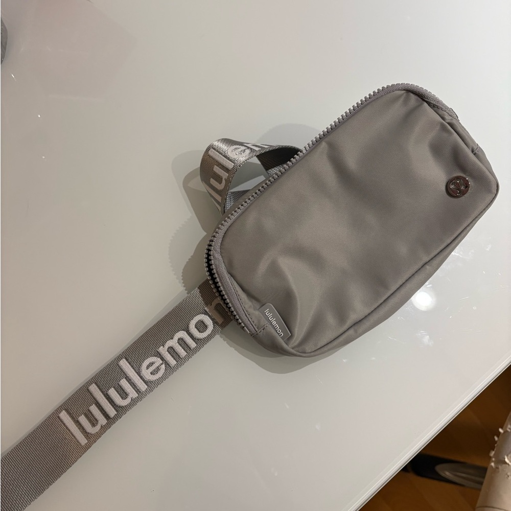 lululemon athletica Gray Crossbody Bag